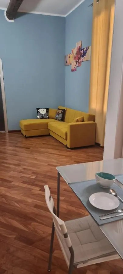 Crociali Apartment Bologna Italy